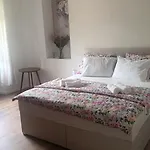 Апартаменты Klaudia Ика