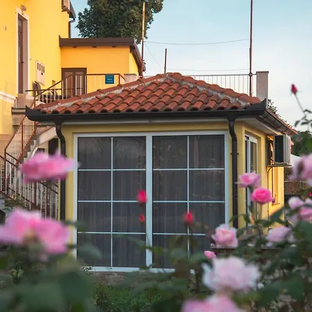Klaudia Apartman